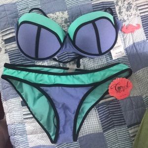 NWT - bikini size XL